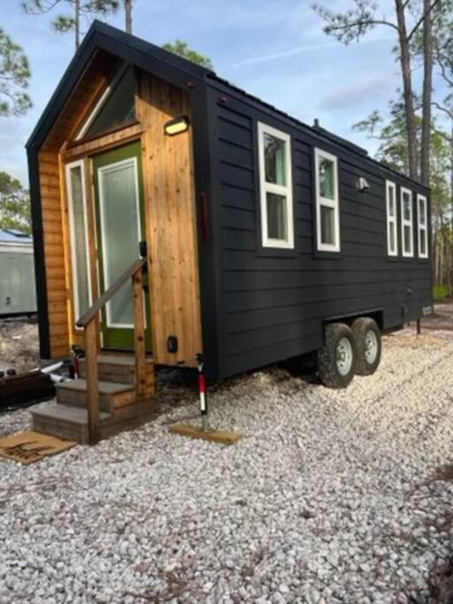 Tiny Glamping 2 Apartment Mims Exterior photo